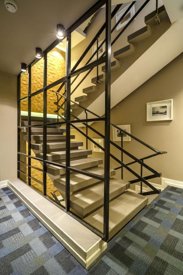 Kikar Boutique Hotel Нетанья Екстер'єр фото