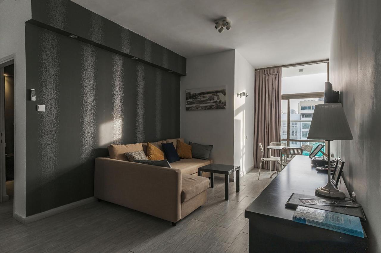 Kikar Boutique Hotel Нетанья Екстер'єр фото